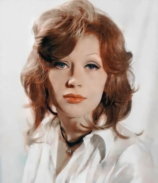 Алла Пугачева в молодости