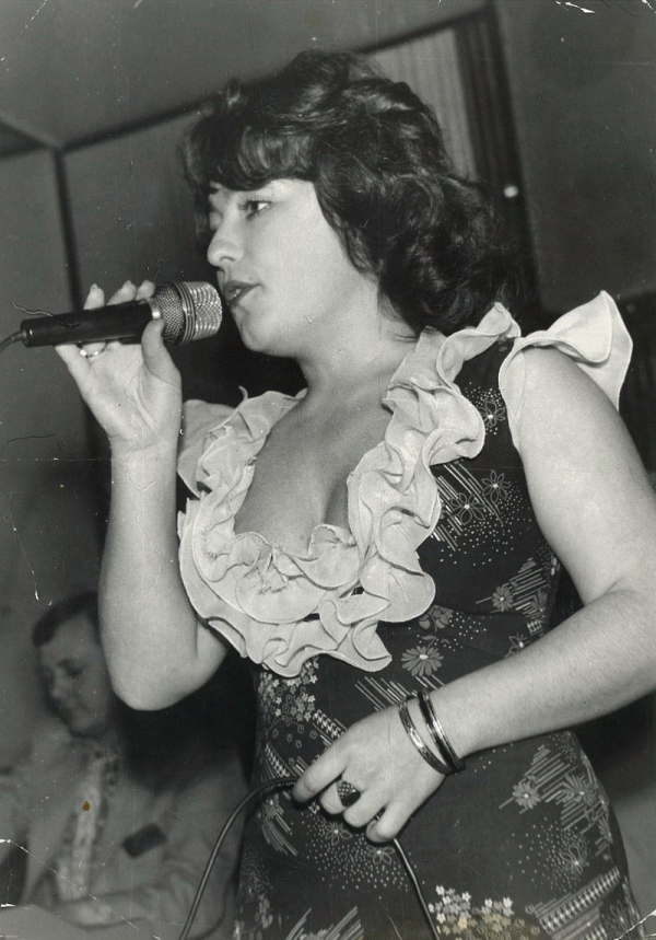 галина Шевелева в ресторане «Кристалл»