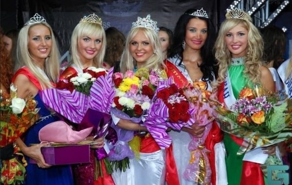 Ханна неоднократно побеждала на конкурсах красоты